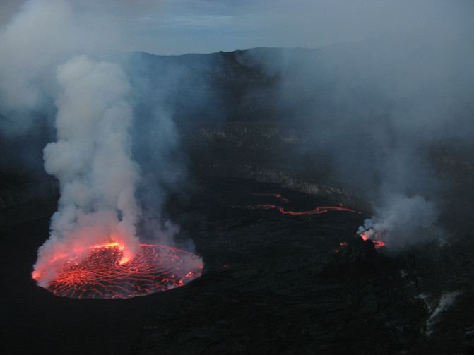 刚果（金）东部火山喷发