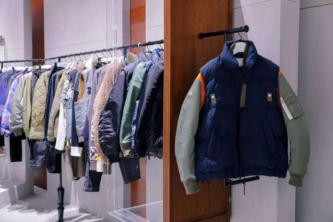 Edge最新版本，小巷中的独特探索之旅，隐藏宝藏大揭秘