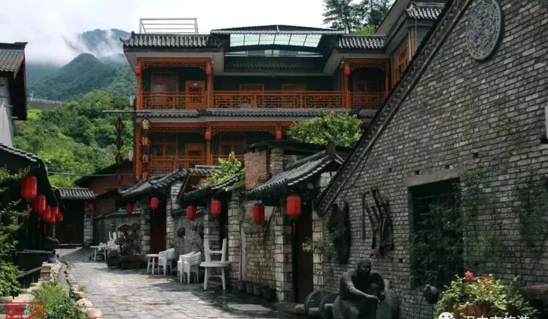 探秘秦岭小巷的独特风味