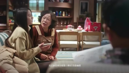 最新手机在线国产视频，友情与陪伴的温馨故事